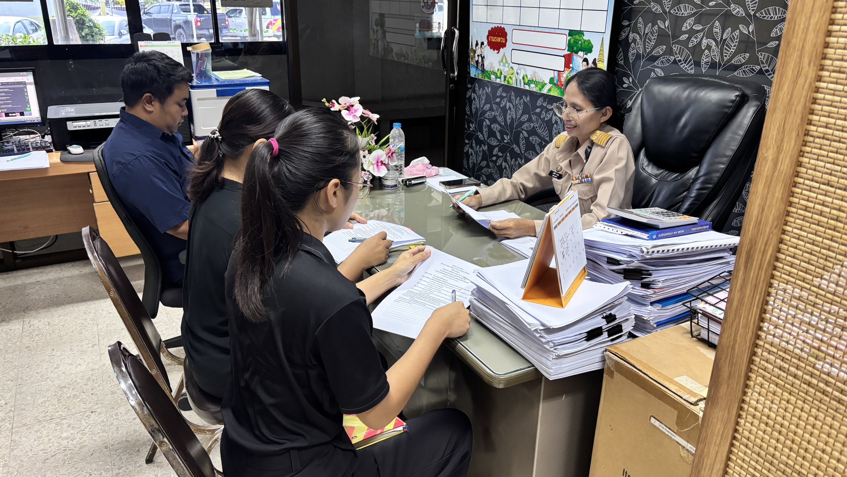 🌿🥭 สำนักงานพัฒนาชุมชนอำเภอหนองแซง จัดประชุมสำนักงานประจำเดือนพฤศจิกายน 2568🌿 🥭