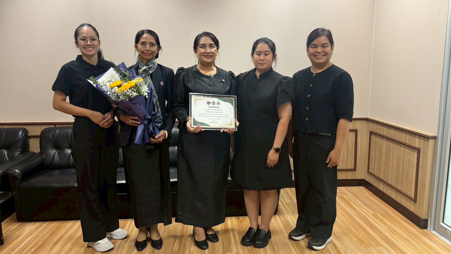 🌿🥭 สำนักงานพัฒนาชุมชนอำเภอหนองแซง ร่วมยินดีสตรีดีเด่นการพัฒนาชุมชนระดับจังหวัดสระบุรี🌿 🥭